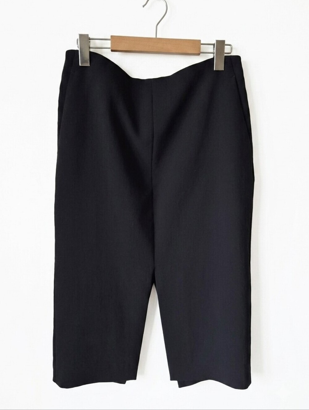 Babaton Black Skirt With Middle Slit Size 8